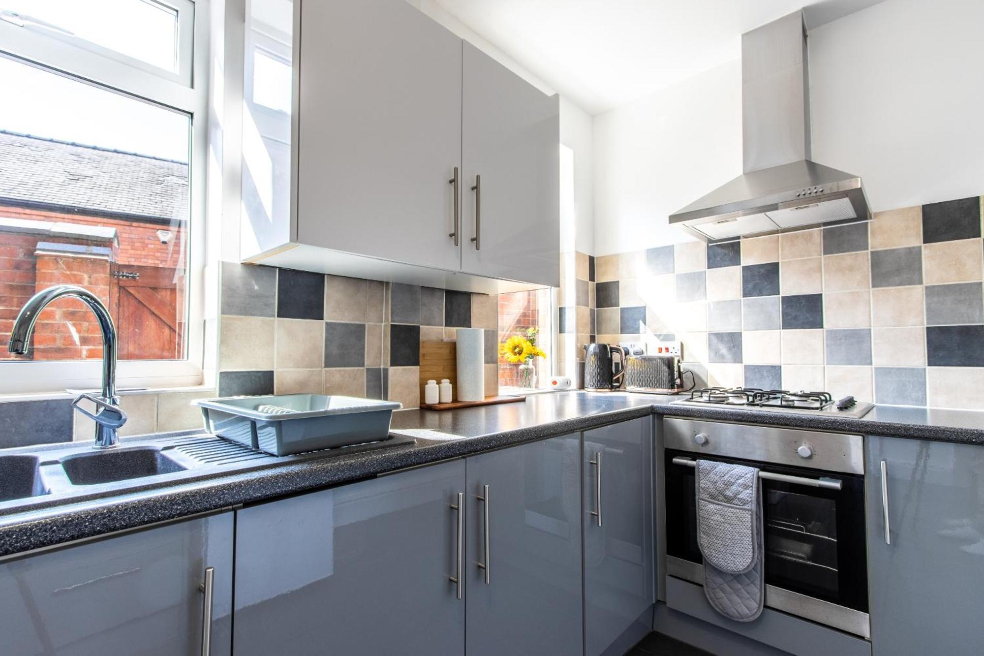 Вилла Warburton House, Newark - Walking Distance From North Gate Train Station & Market Place Экстерьер фото